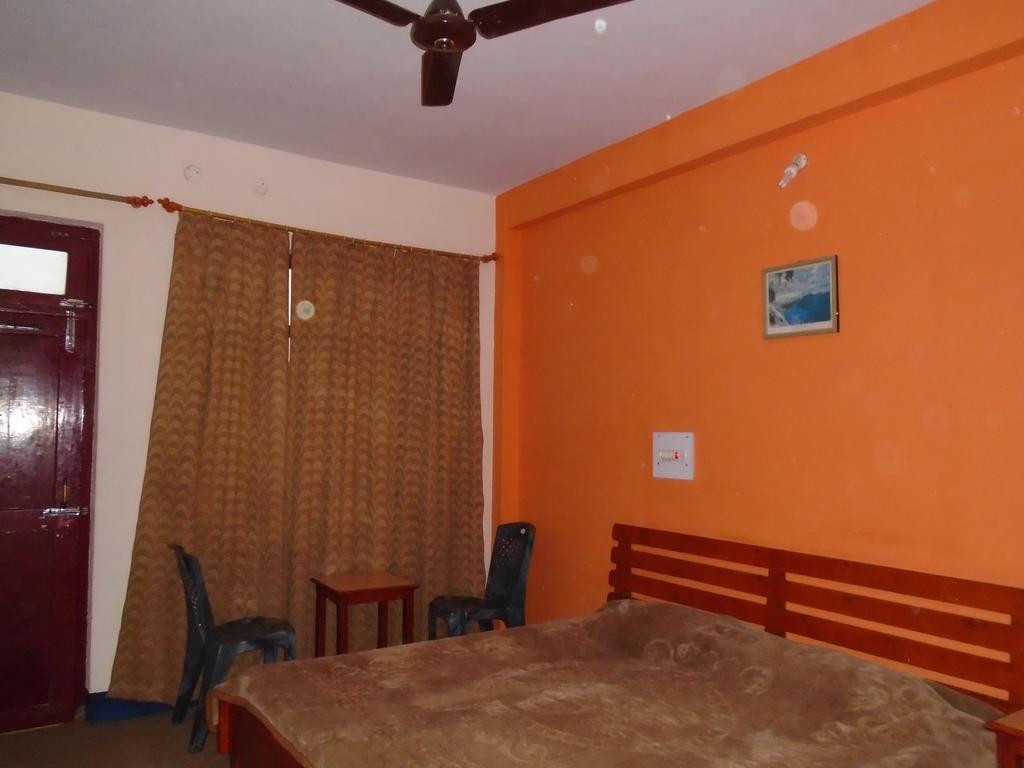 New Dolma Hotel Almora Extérieur photo